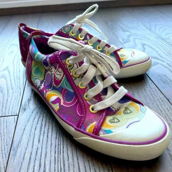 Coach  size 6 women’s sneakers - Picture 1 of 3